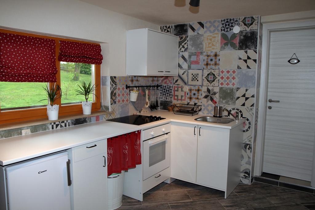 Apartma Obrh Smarjeske Toplice Buitenkant foto